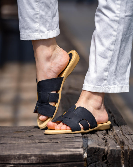 Sandalia Black Hermes