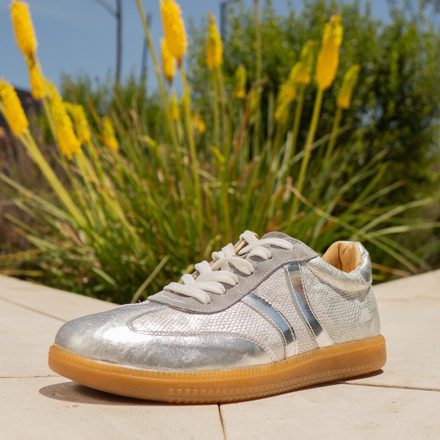 Zapatilla Silver One