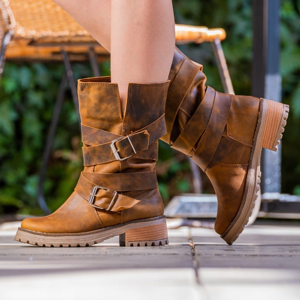Botas Tiras Café