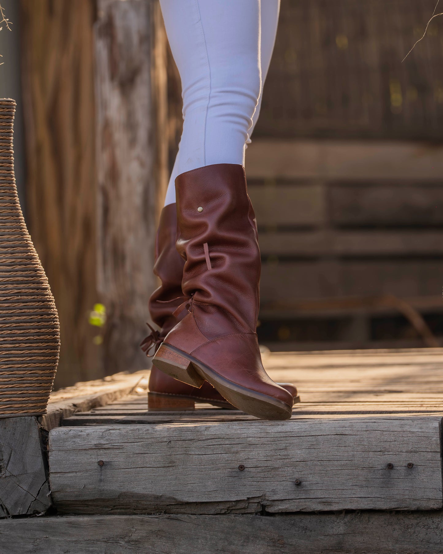 Bota Rebel Borgoña