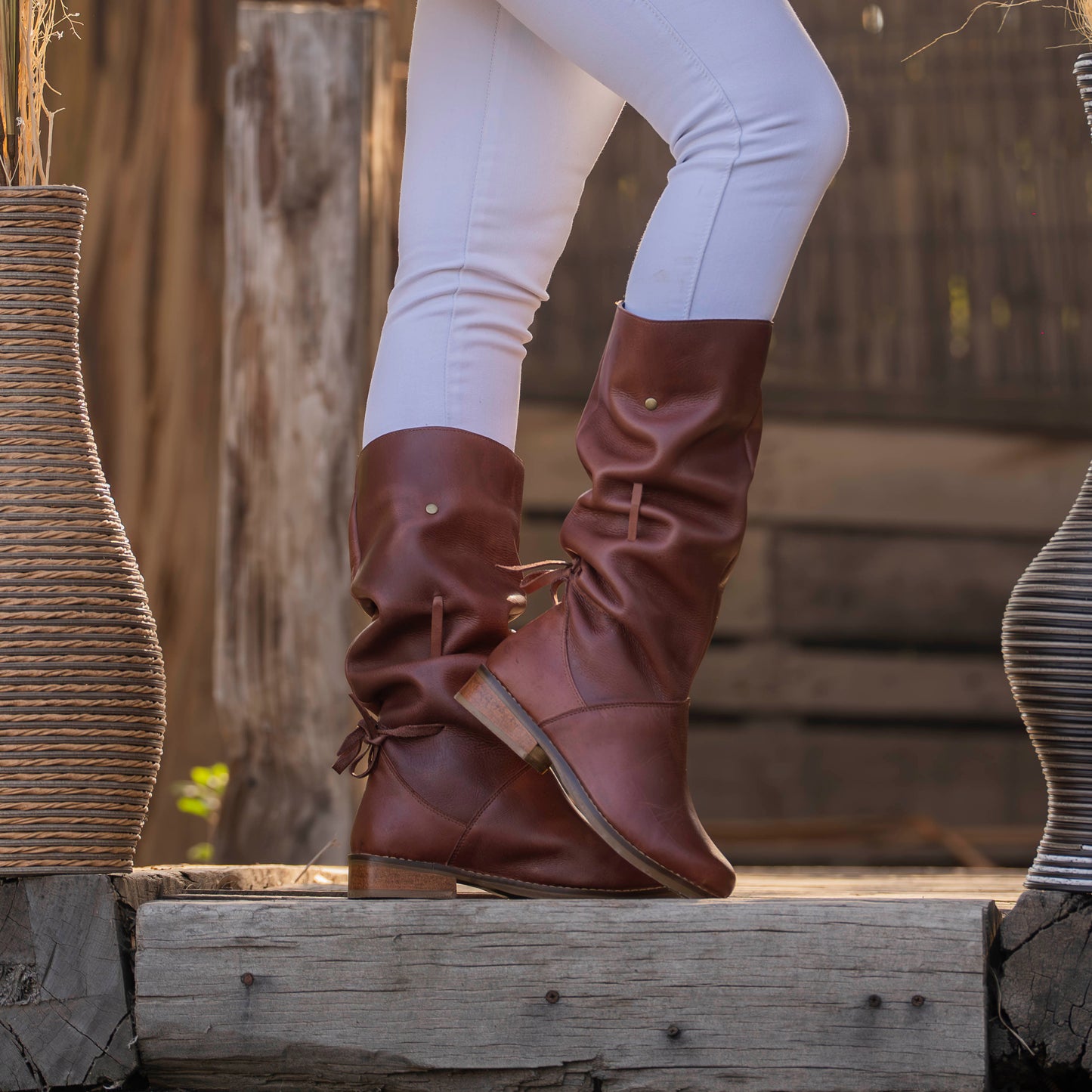 Bota Rebel Borgoña
