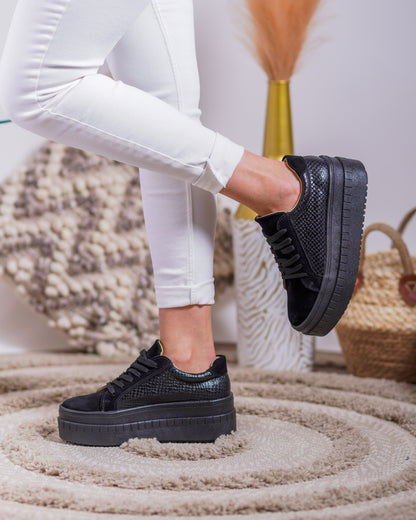 Zapatilla Reptil Negra alta