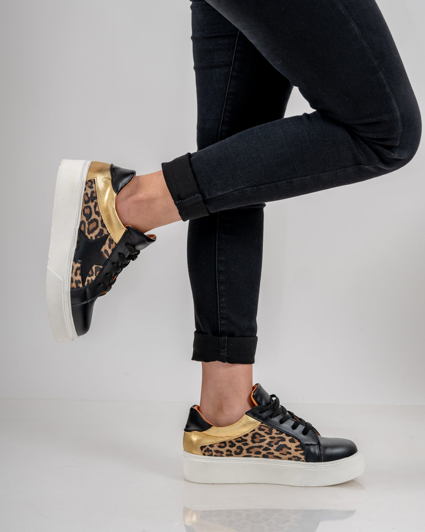 Zapatilla Black Leopard