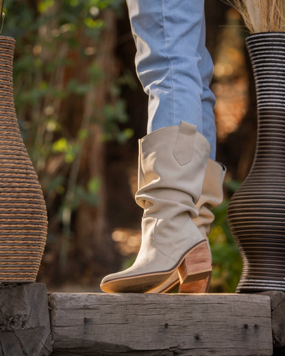 Bota Dakota Sus Beige