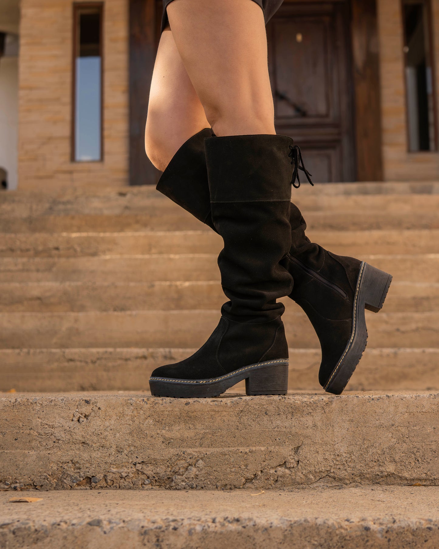 Bucanera Bell Black