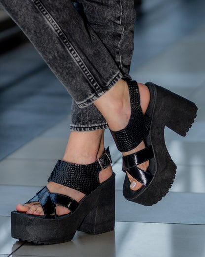 Sandalia Rebel Black