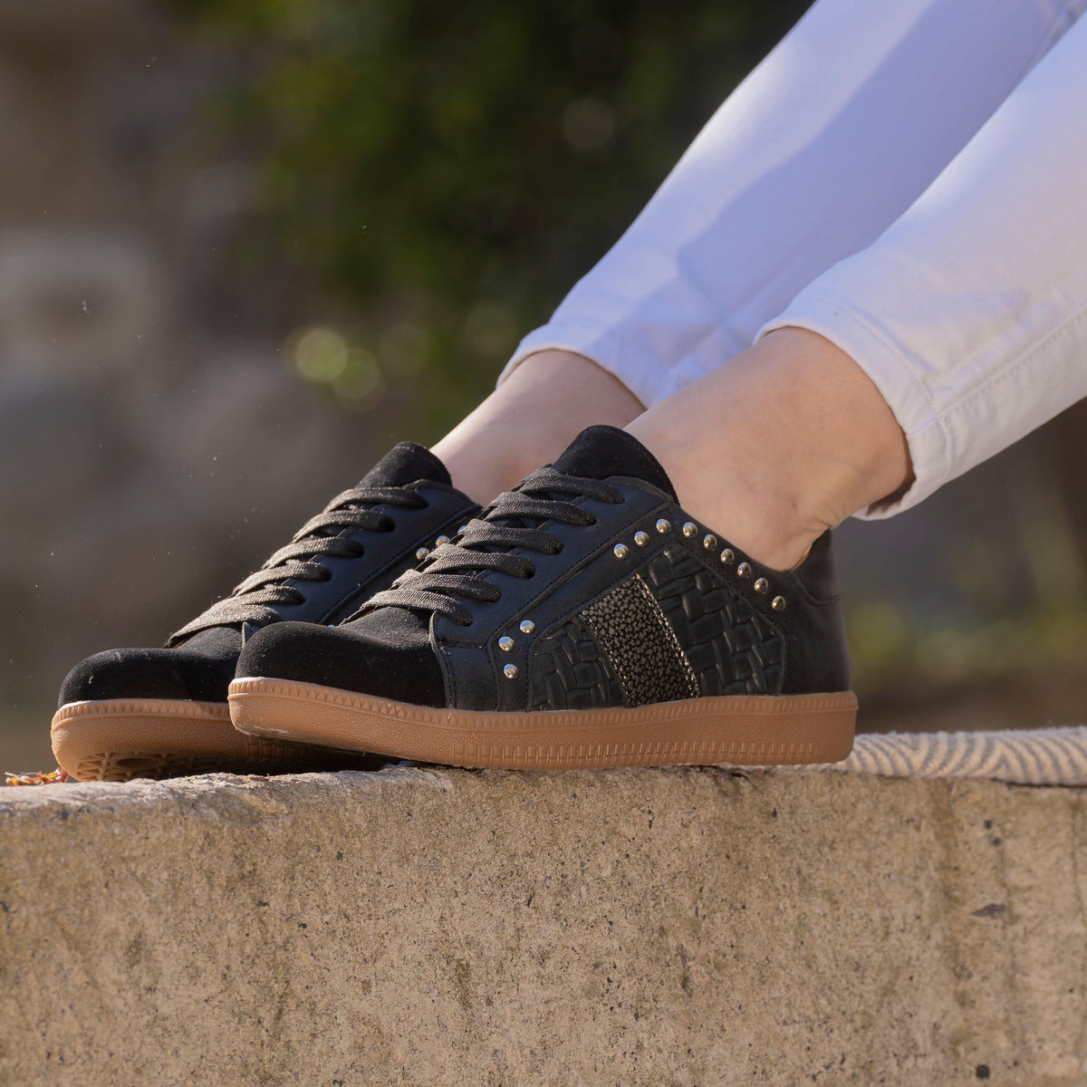 Zapatilla Nox Black