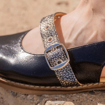 Puntilla Nara Black