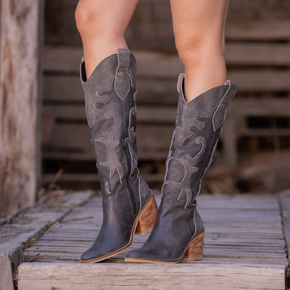 Vaquera Long Black