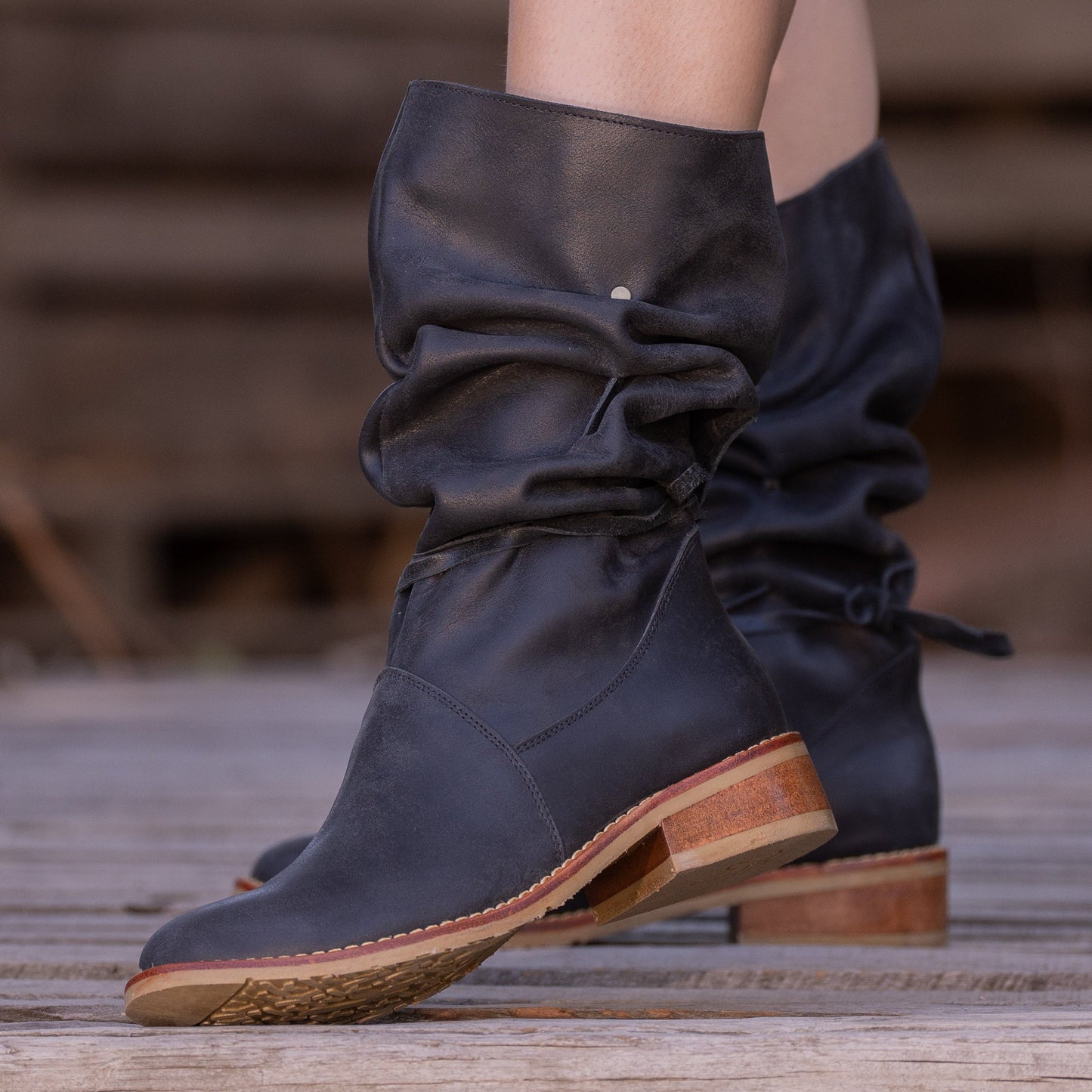 Bota Rebel Black