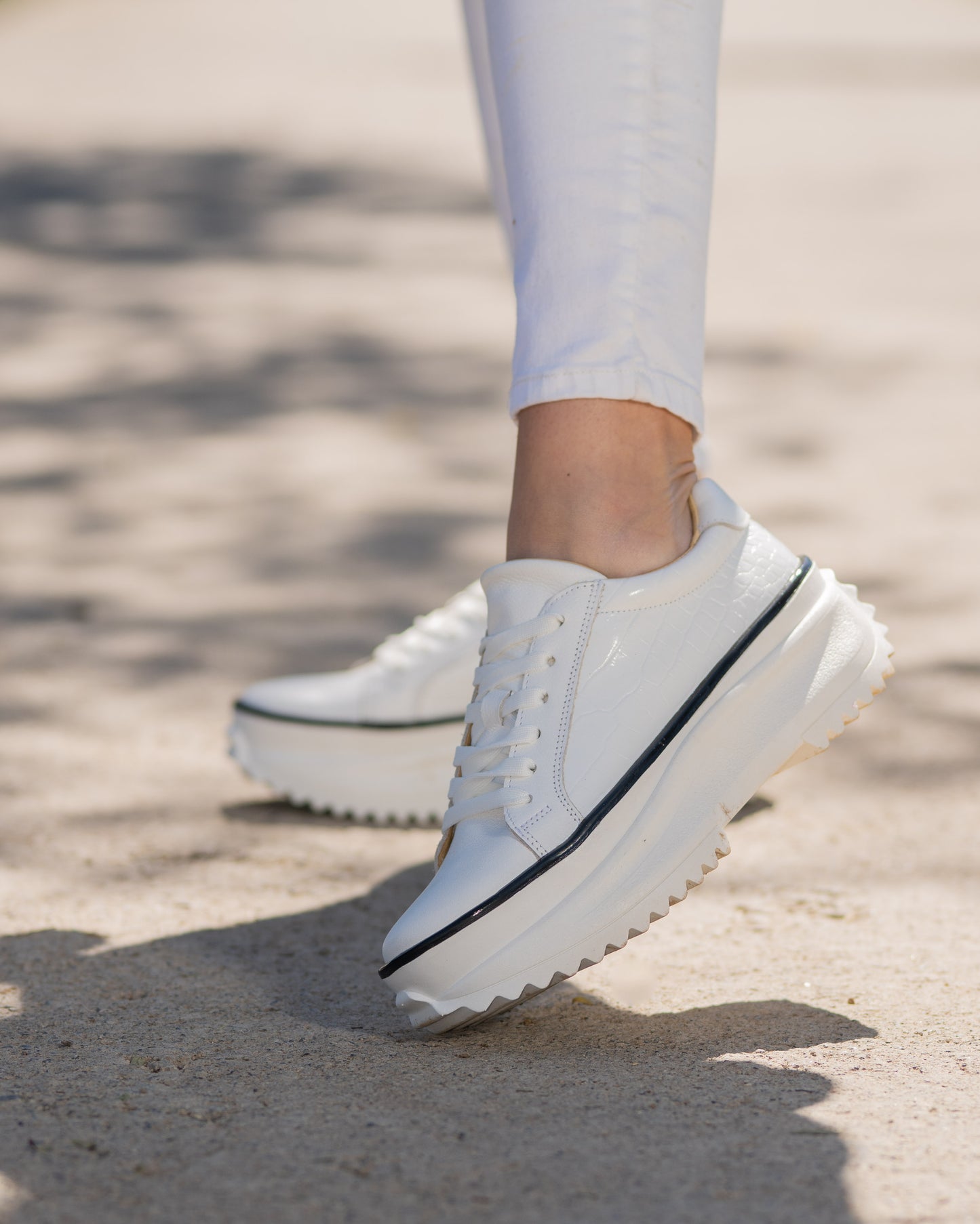 Zapatilla Cova blanca