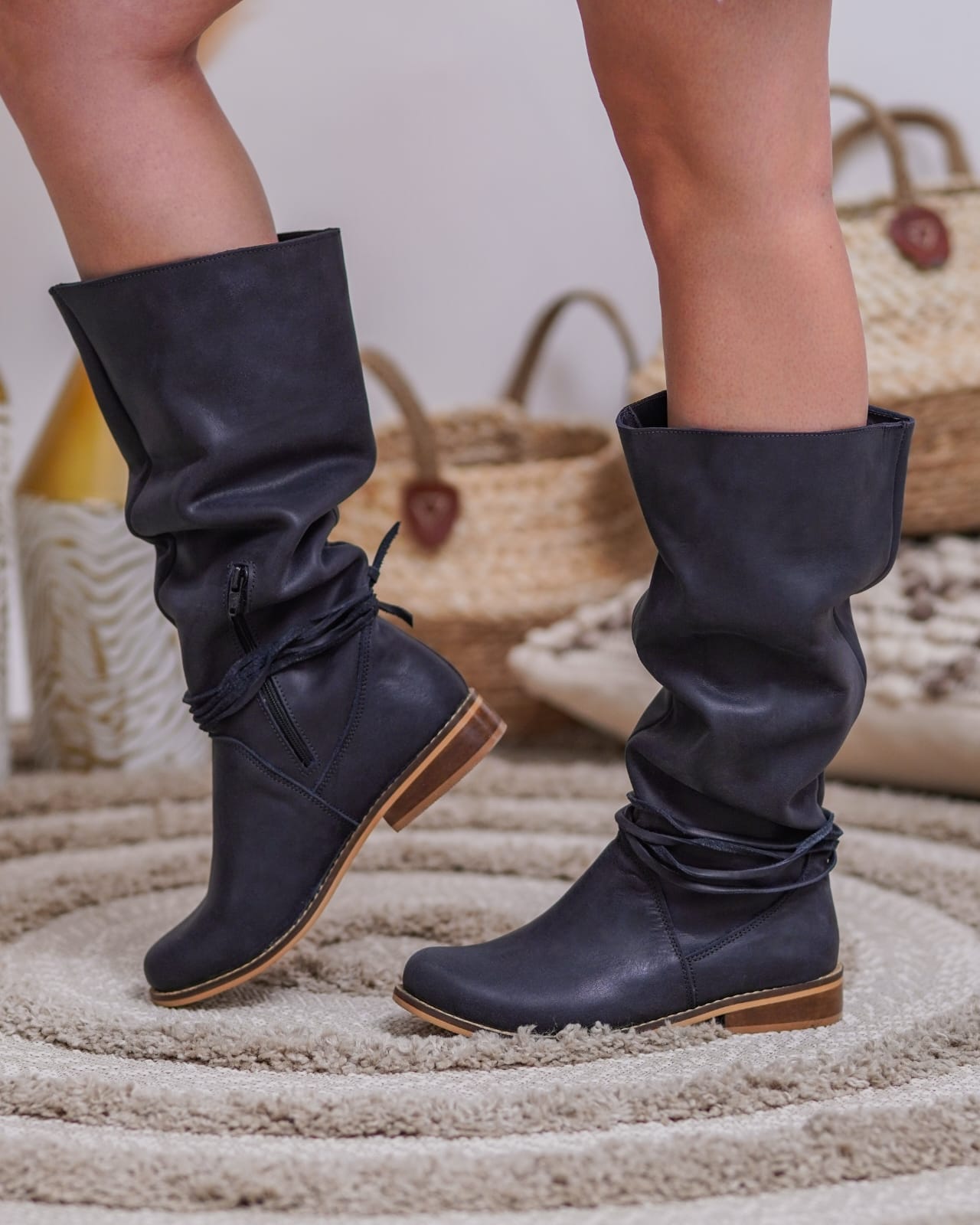 Bota Rebel Grafito